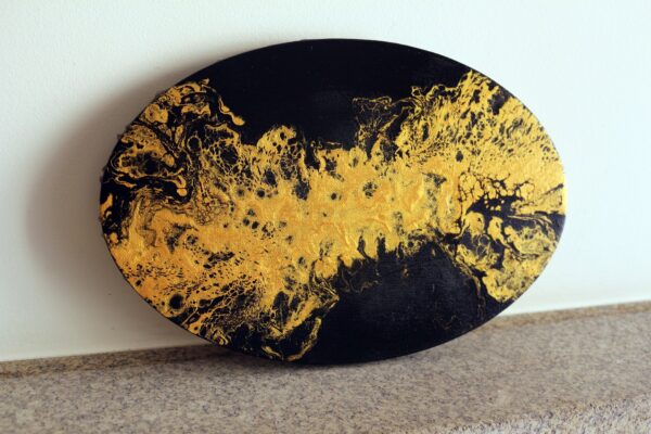 Gold and Black 30 x 20 cm